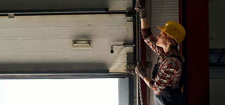 Addressing Common Garage Door Stoppage Issues in Plainfield, IL